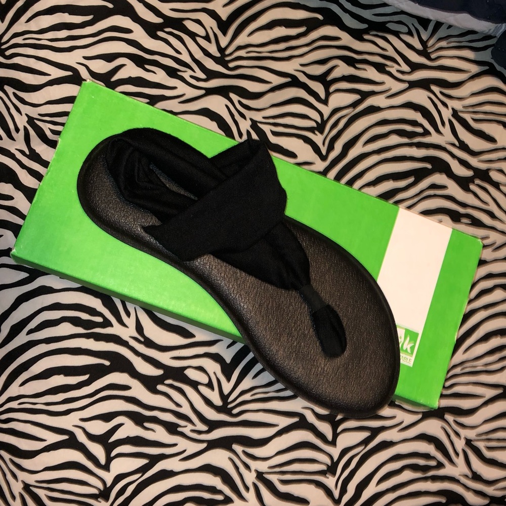 YOGA SANDALS